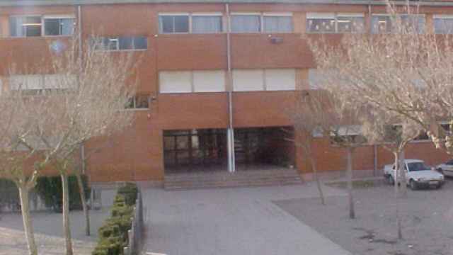 Escuela Baltasar Segú en Valls (Tarragona) donde denuncian a un exprofesor por abusos sexuales a varios alumnos / REDES