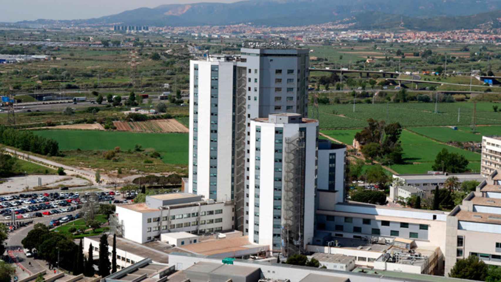 Imagen del Hospital Universitari de Bellvitge (HUB), diana de la denuncia de la paciente andaluza / CG