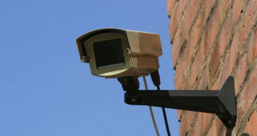 Una cámara de seguridad en la calle / EUROPA PRESS