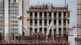 Un bloque de pisos en construcción en Moscú, Rusia / EFE