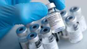Una de las dosis de la vacuna de Pfizer contra el Covid-19 / Sven Hoppe – DPA (EP)