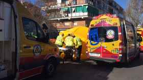 Los servicios de emergencias atienden a un hombre y a una mujer en Madrid / EMERGENCIAS MADRID