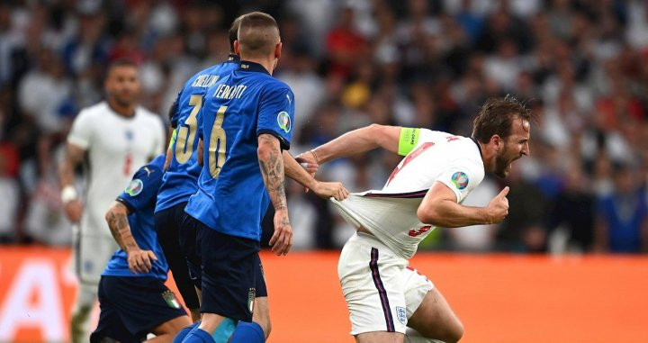 Harry Kane en una acción ante Italia en la final de la Eurocopa / EFE