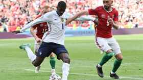 Ousmane Dembélé chuta en el partido ante Hungría en la Eurocopa / EFE