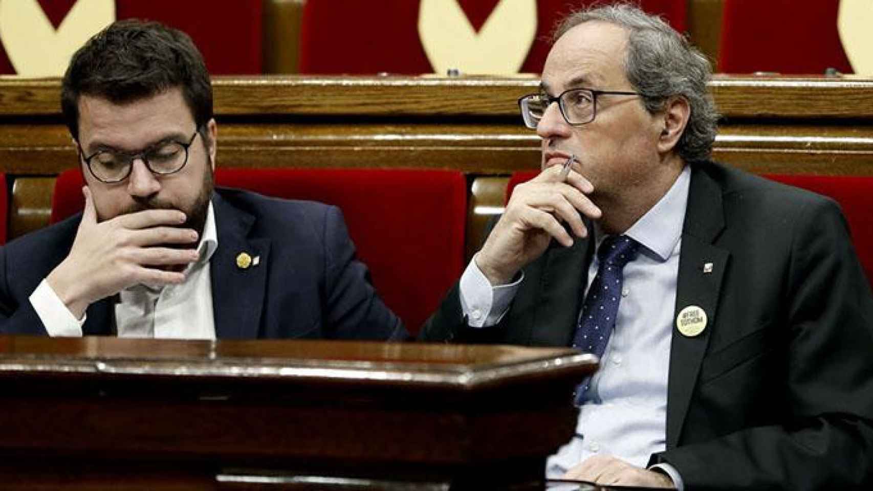 El vicepresidente Pere Aragonés (ERC) y el presidente Quim Torra (Junts per Catalunya), de quien depende la convocatoria de elecciones / CG