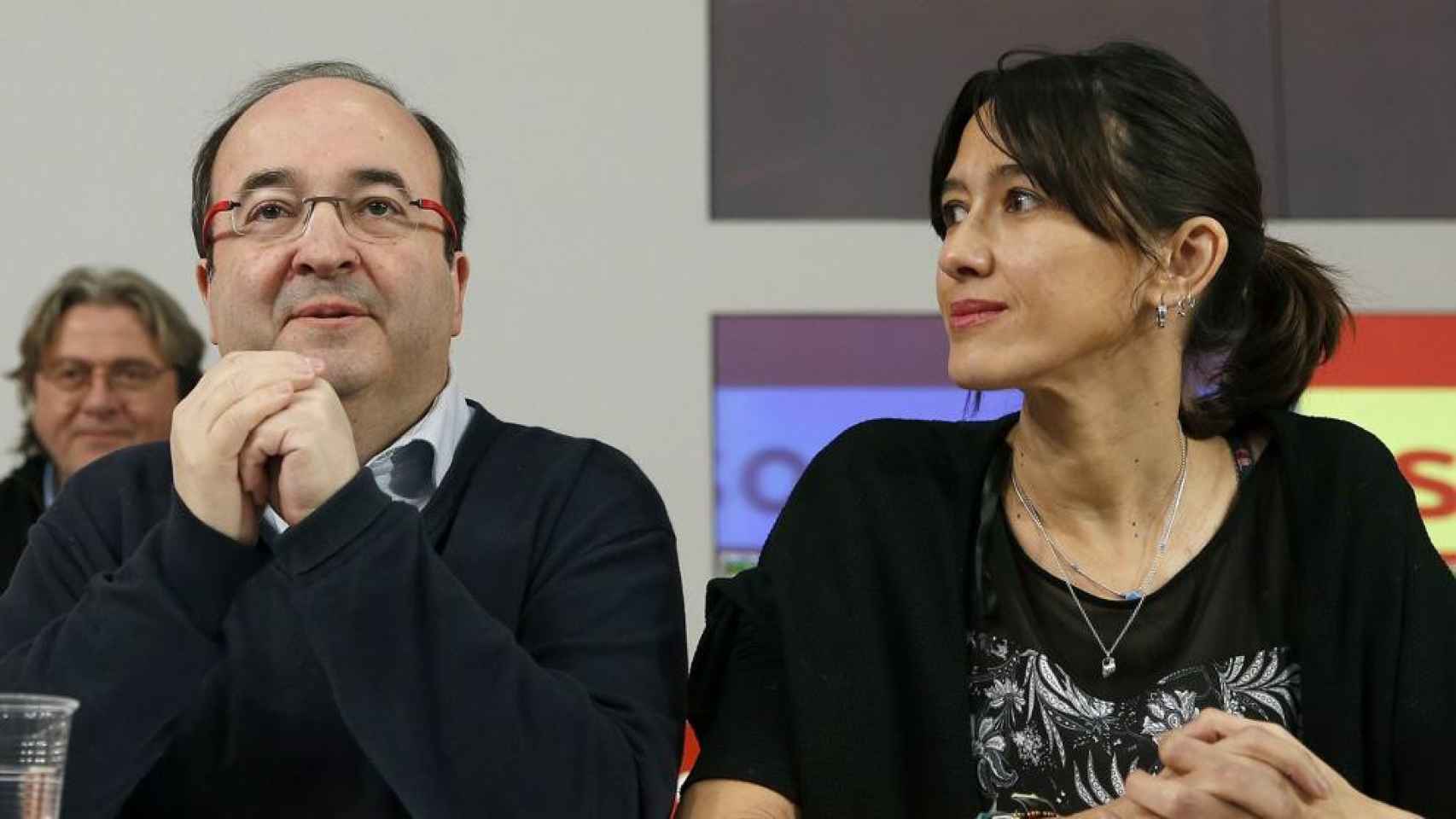El primer secretario del PSC, Miquel Iceta, y la aspirante al puesto, Núria Parlón / EFE