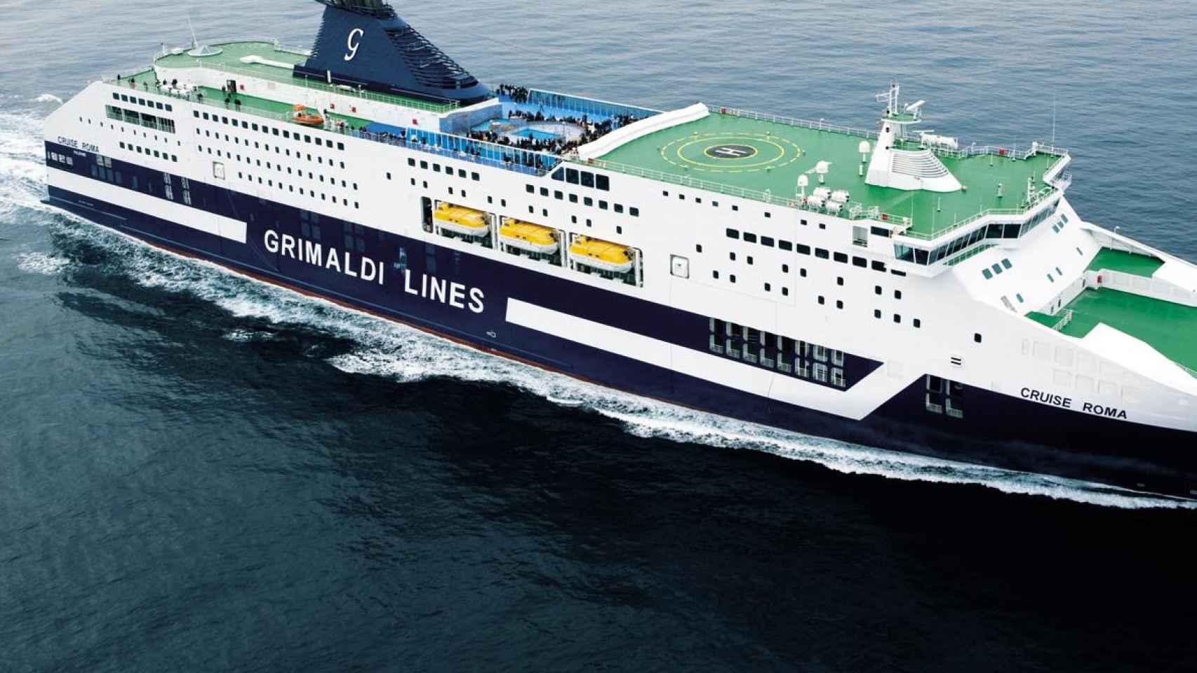 Un barco de la compañía Grimaldi