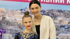 La gimnasta ucraniana de 11 años, Katya Dyachenko / TWITTER