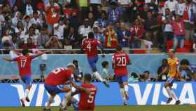Costa Rica celebra el gol marcado contra Japón / EFE