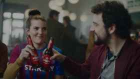 Imagen del nuevo anuncio de Estrella Damm con el Barça como protagonista / Redes