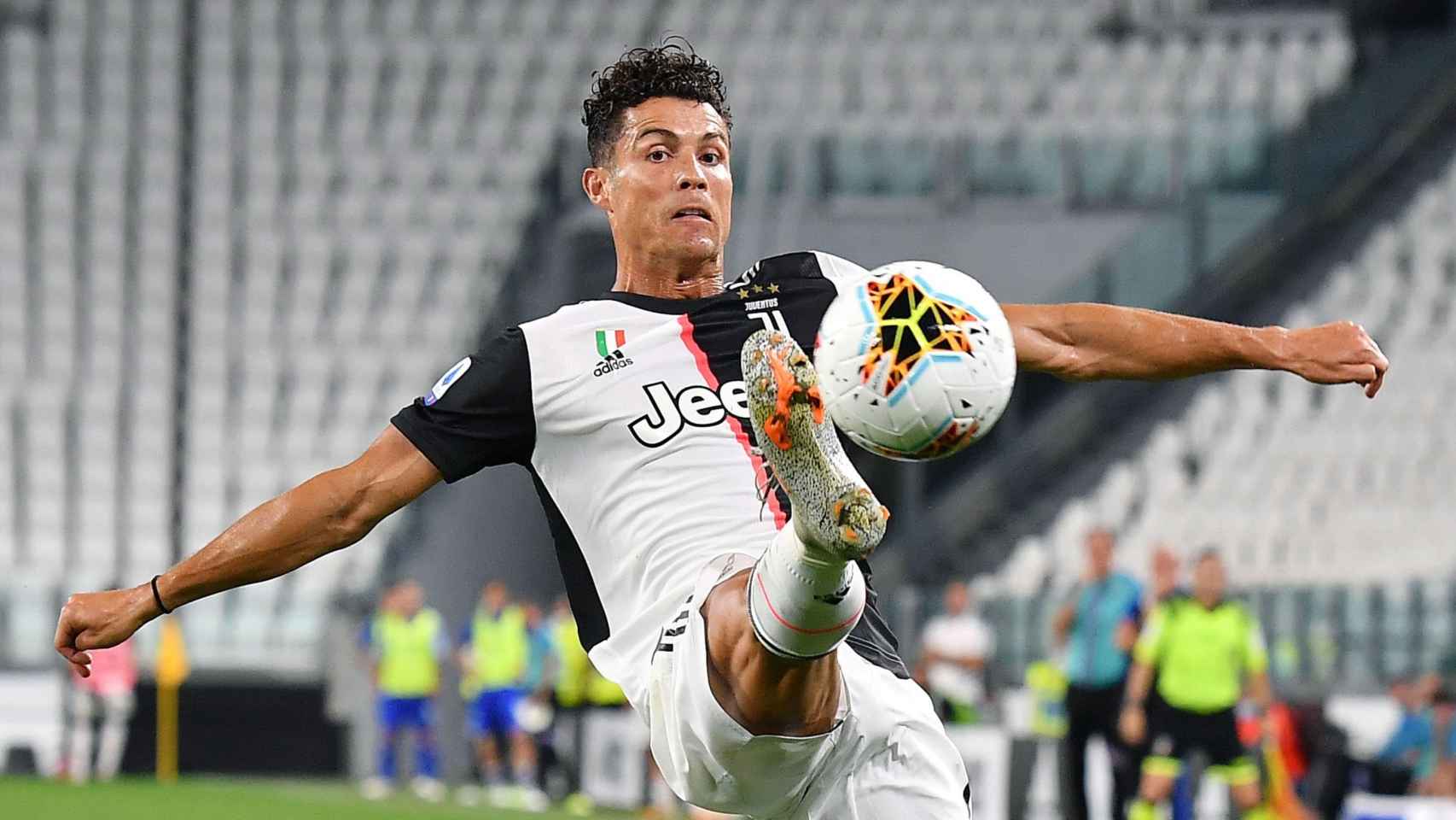Cristiano Ronaldo en una acción con la Juventus / EFE