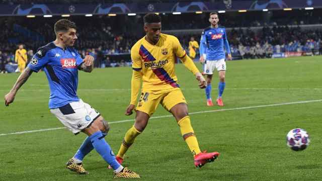 Junior Firpo en el partido ante el Nápoles EFE