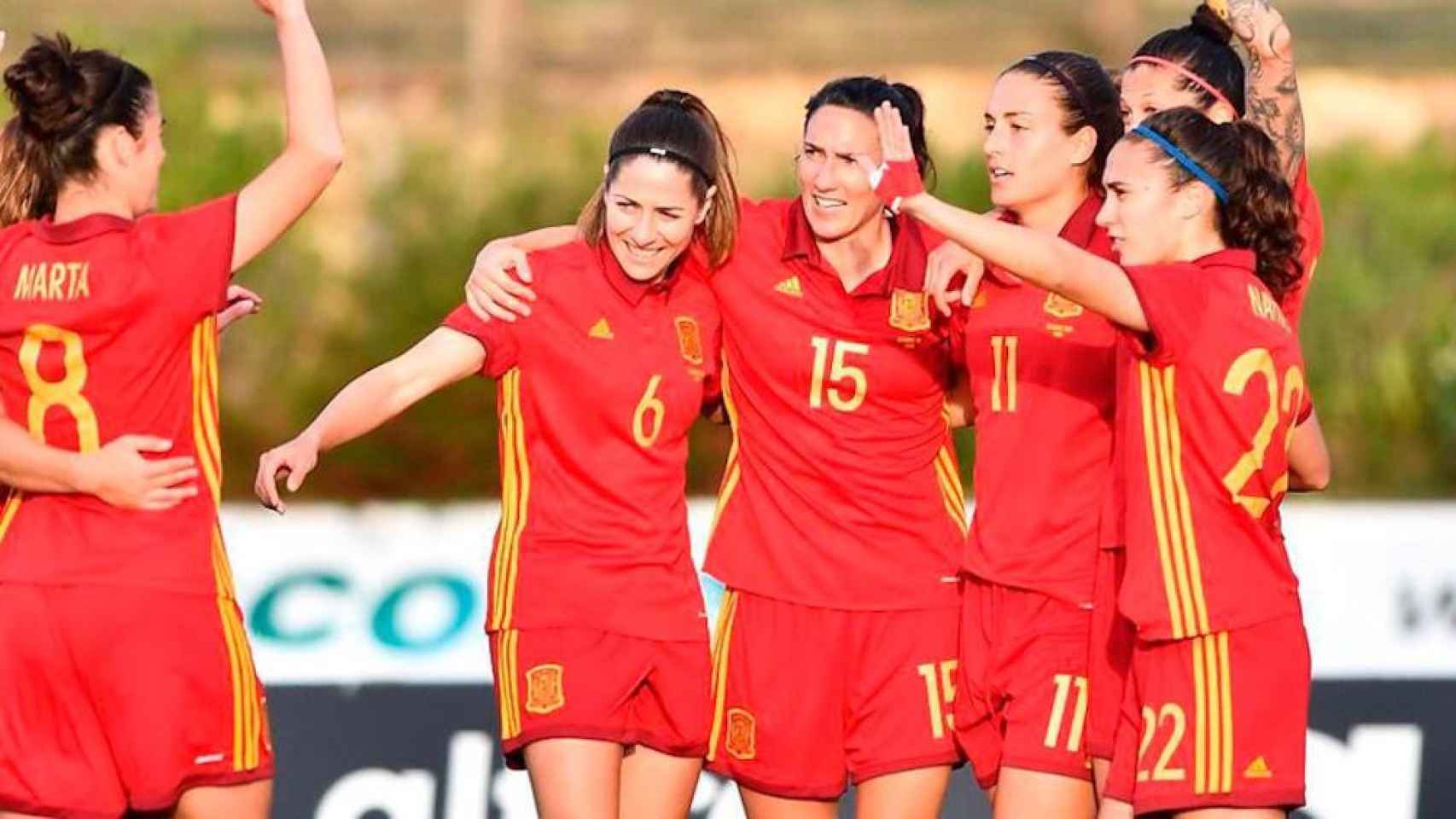 Una foto de las jugadoras de la selección española celebrando un gol / EFE