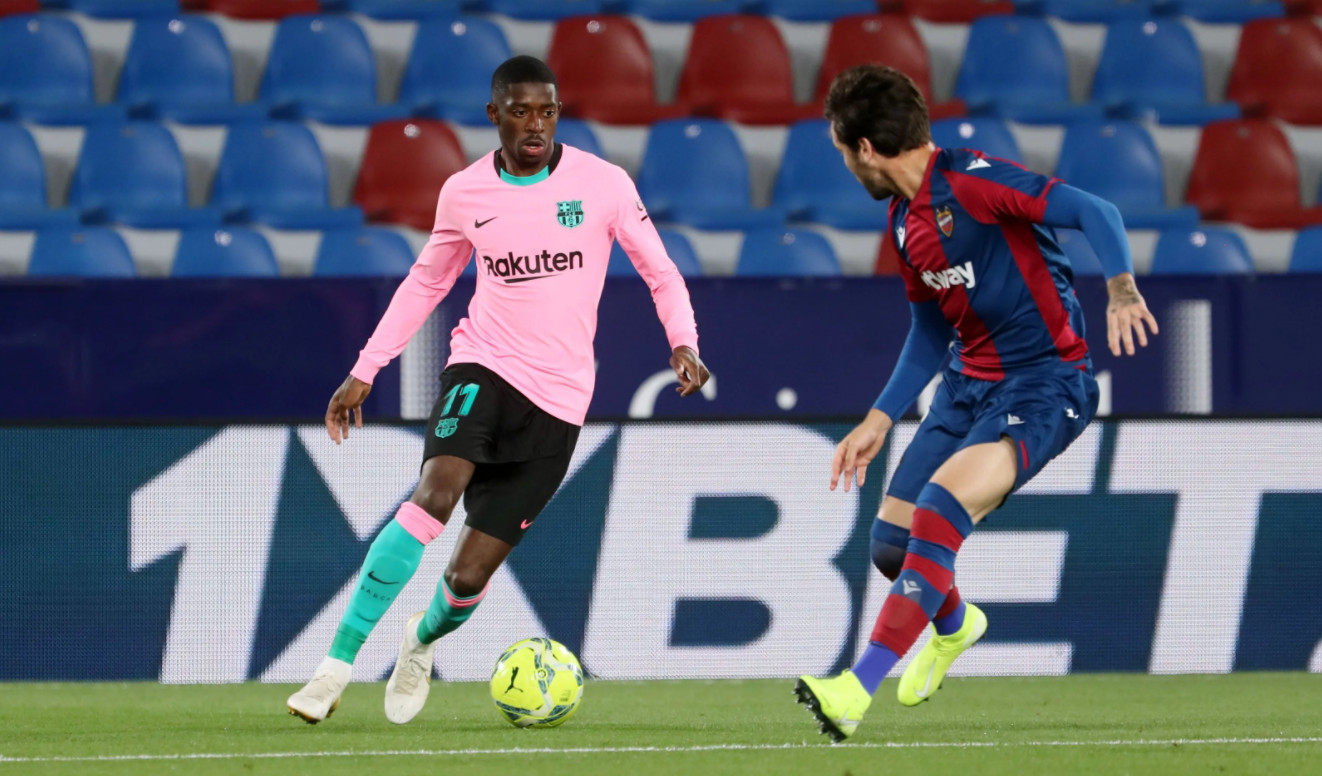 Dembelé en una acción ofensiva contra el Levante con el Barça / FC Barcelona