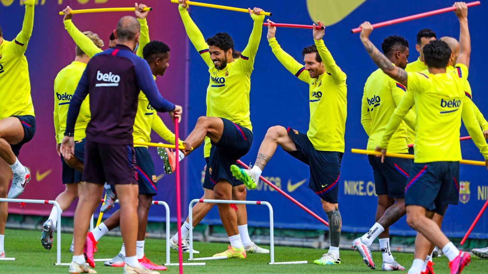 Messi y Suárez entrenando con el Barça / FC Barcelona