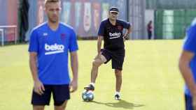 Ernesto Valverde en el entrenamiento previo al partido contra el Villarreal / FC Barcelona