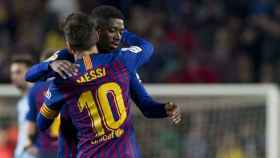 Messi y Dembelé celebrando un gol con el Barça / EFE