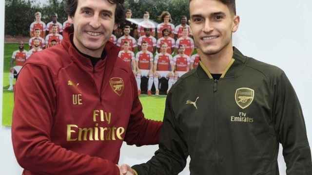 Una foto de Denis Suárez y Unai Émery en su llegada al Arsenal / EP