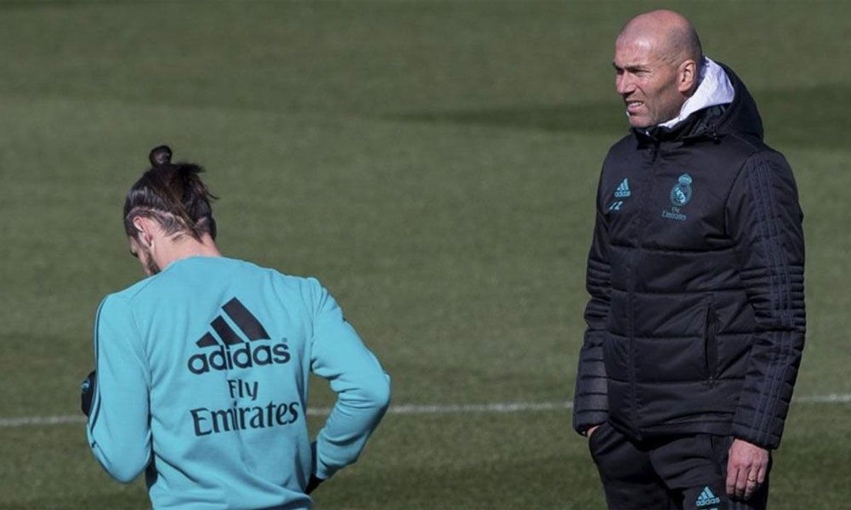 Gareth Bale y Zinedine Zidane en un entrenamiento del Real Madrid EFE