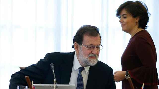 Altos cargos del Estado como Mariano Rajoy y Soraya Sáenz de Santamaría  /Efe