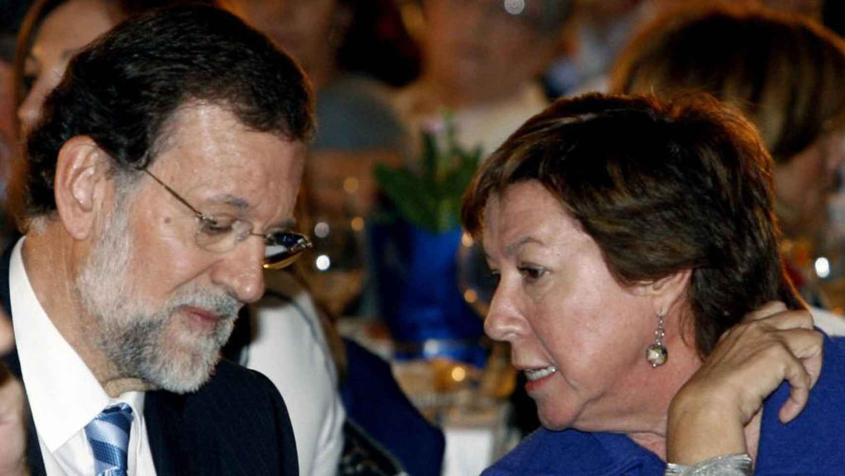 Una foto de archivo de Mariano Rajoy y Pilar Barreiro / EFE Ciudadanos