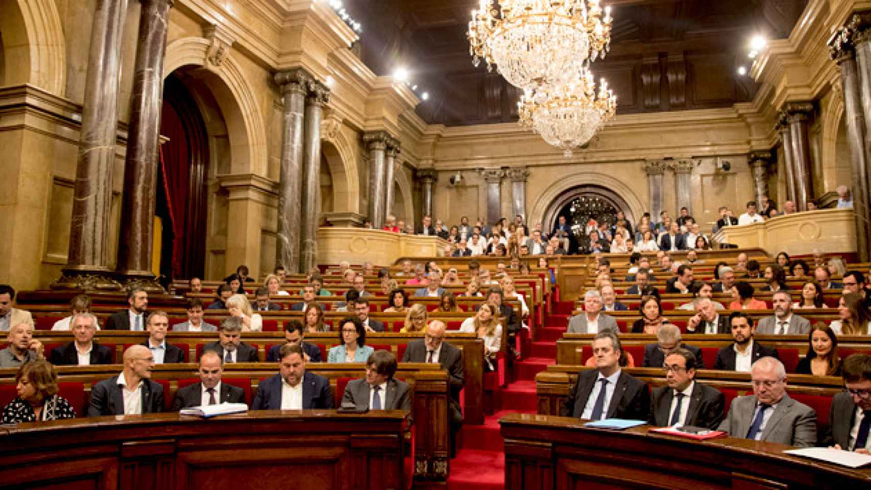 Imagen del Parlamento catalán en el debate sobre la tramitación de la ley del referéndum / EFE