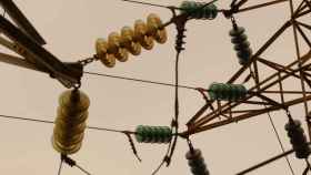 Red eléctrica como la que ha sufrido una avería que ha dejado sin luz a los vecinos de varias localidades de Girona / EUROPA PRESS