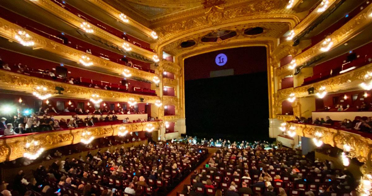 Una obra en el Gran Teatro del Liceu de Barcelona durante la pandemia del coronavirus / EP