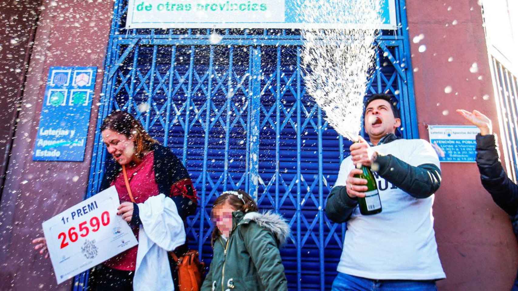 La administración de Barcelona que ha vendido cinco series del Gordo de la Lotería de Navidad / EFE