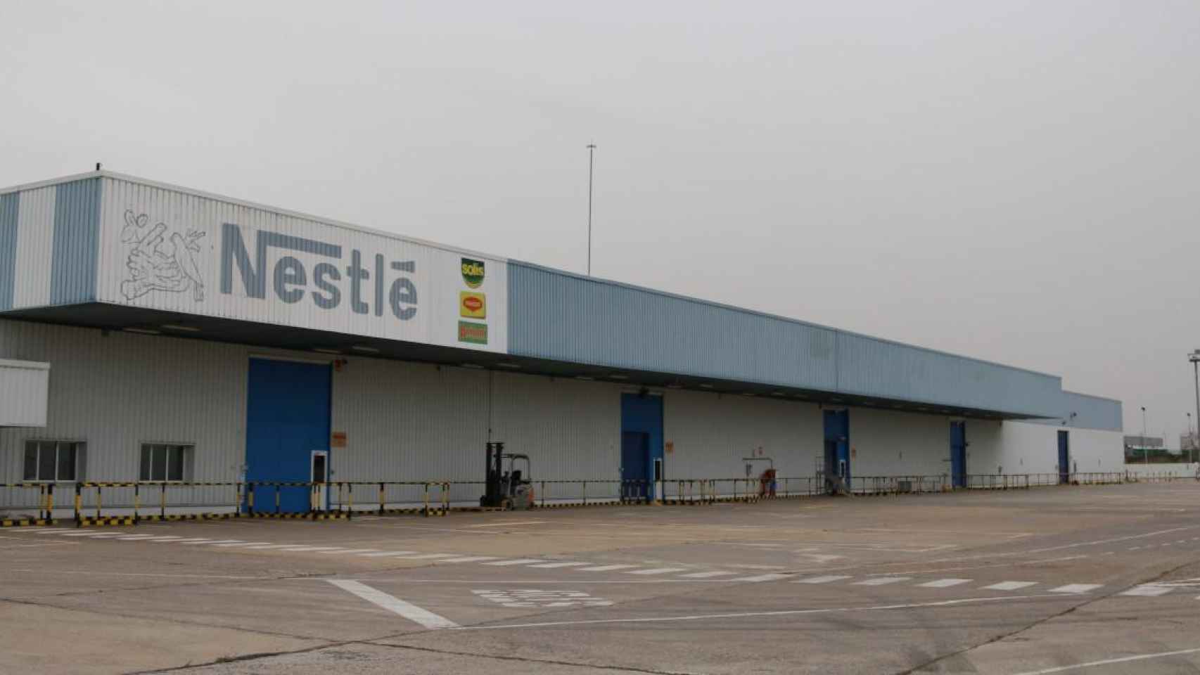 Uno de los centros de producción de Nestlé en una imagen de archivo / EUROPA PRESS