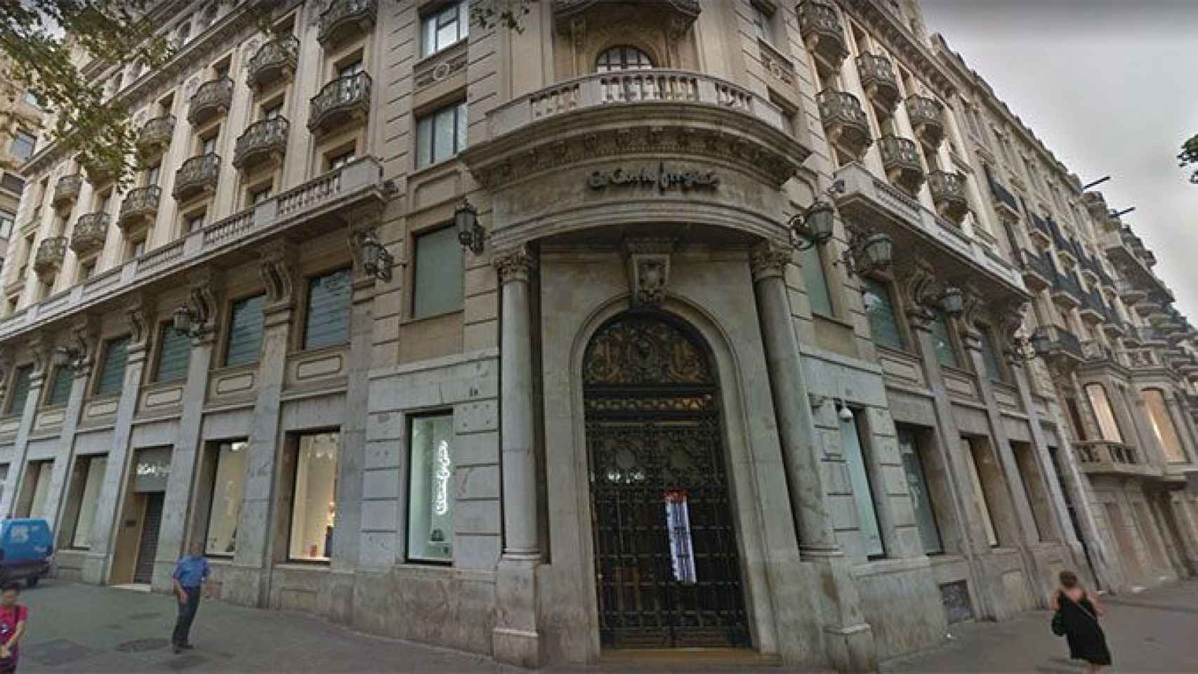 El Corte Inglés reordena sus centros en Barcelona y cierra el más pequeño de Plaza Cataluña