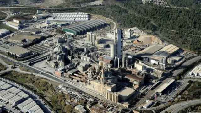 La fábrica de Cementos Molins en el Baix Llobregat / EFE