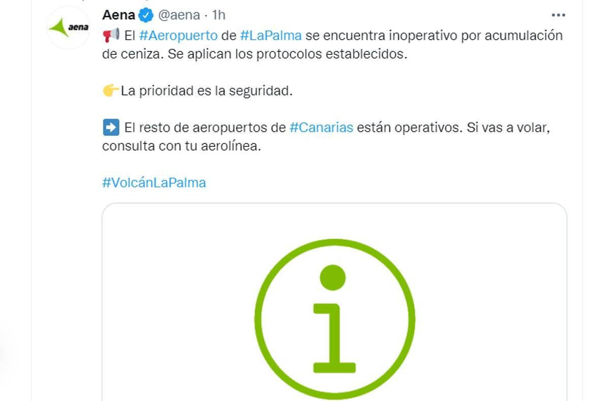 Tuit en el que Aena informa del cierre temporal del aeropuerto de La Palma /TWITTER