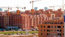 Viviendas en construcción en un barrio de Madrid. La constructora Seop incumple el convenio y quiebra / EFE
