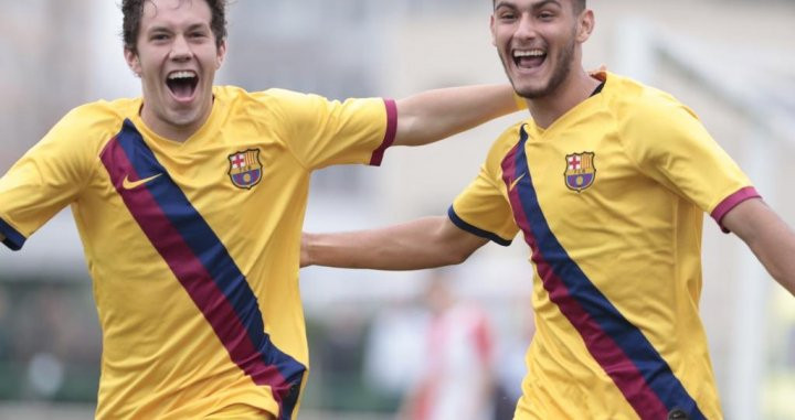 Los juveniles del Barça, celebrando la victoria | @FCBMasia