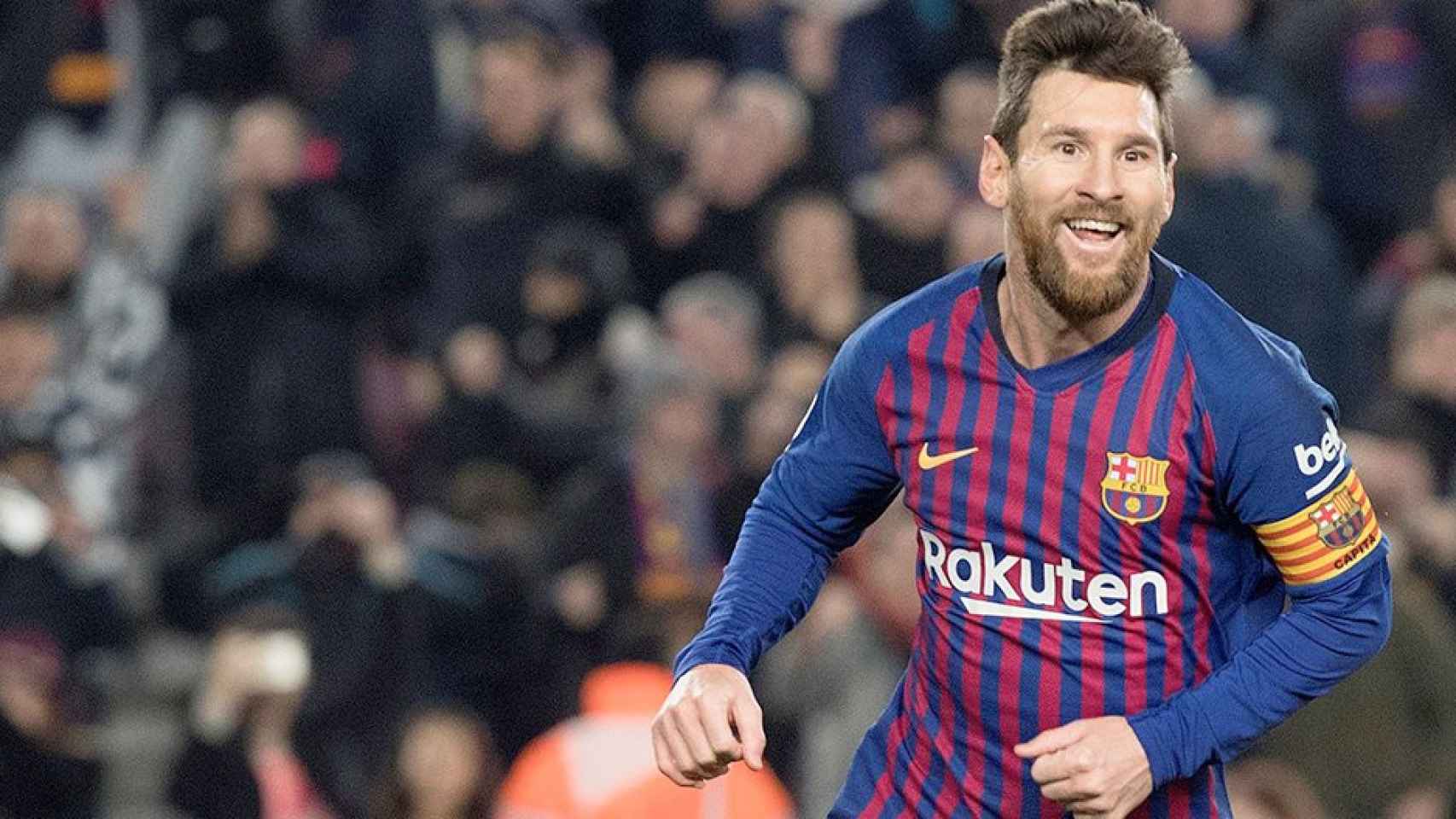 El capitán del Barça, Leo Messi, sonríe tras marcar un gol / EFE