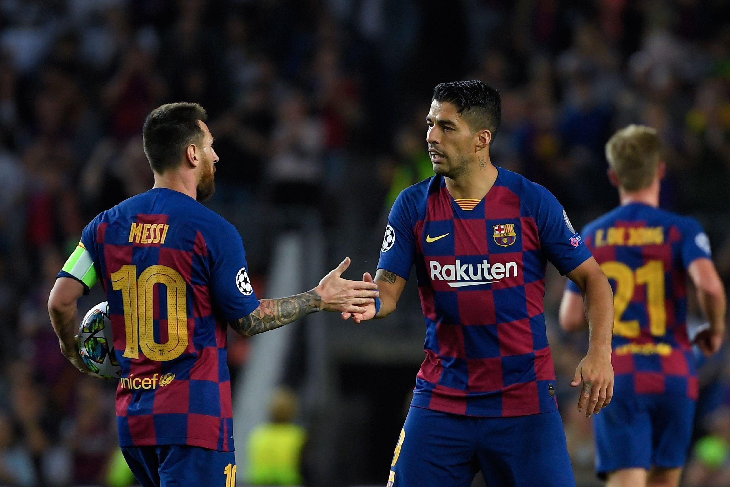 Leo Messi y Luis Suárez celebran el gol del Barça / EFE