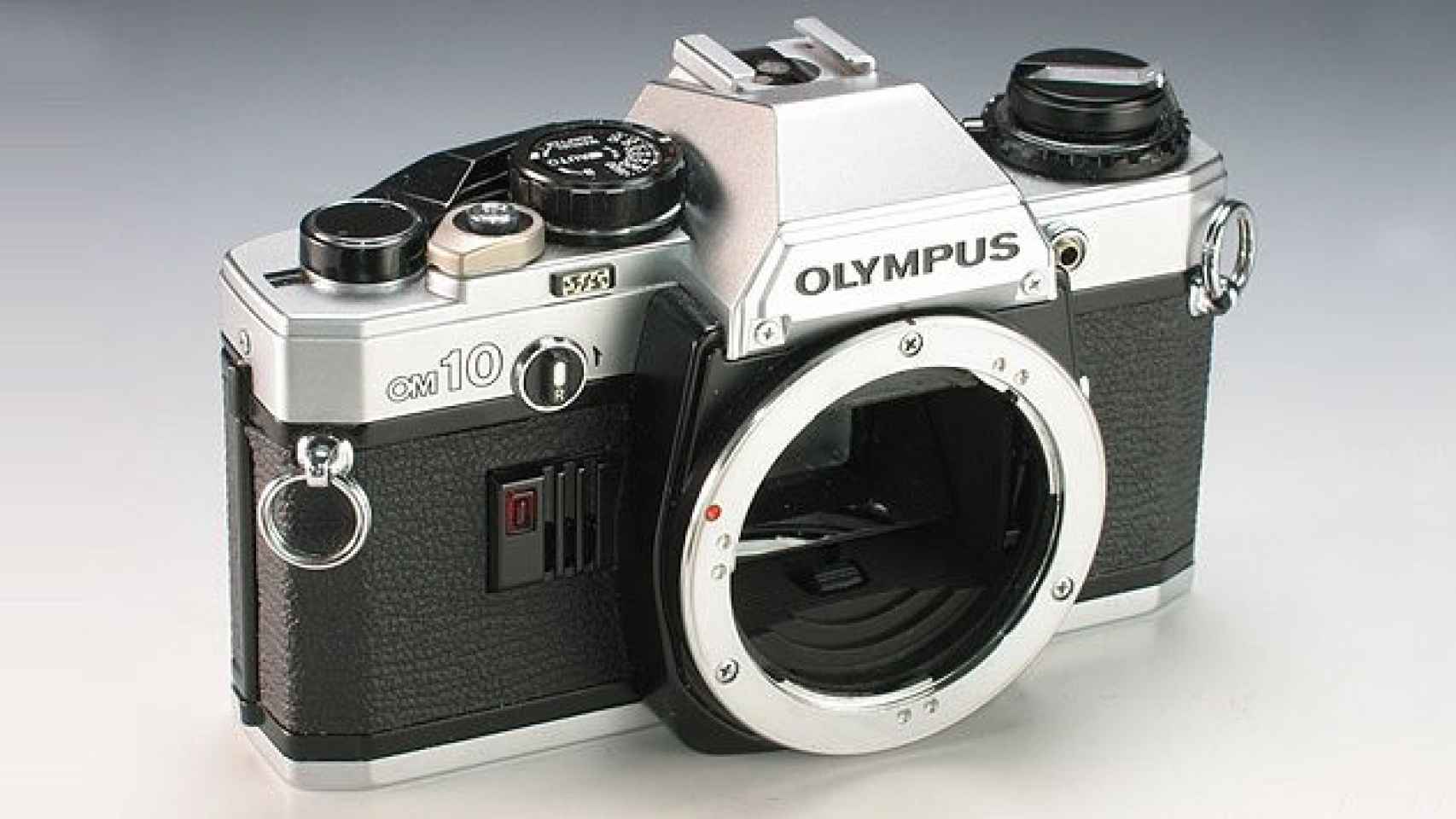 Modelo de una de las cámaras fotográficas Olympus / CG