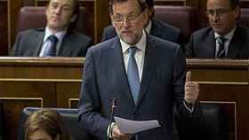 Mariano Rajoy, respondiendo a las preguntas de Rubalcaba y Lara, en el Congreso