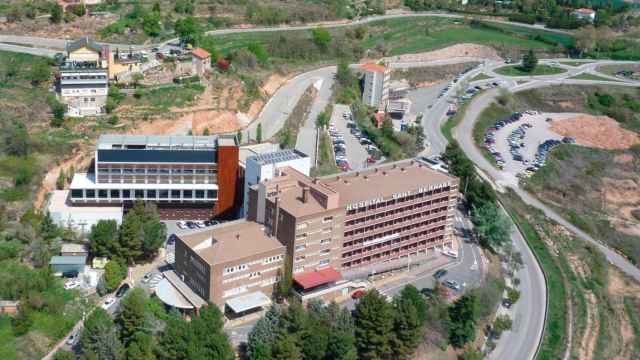 El Hospital San Bernabé de Berga, donde fue atendida la víctima; Salud paga a sus familiares / CEDIDA