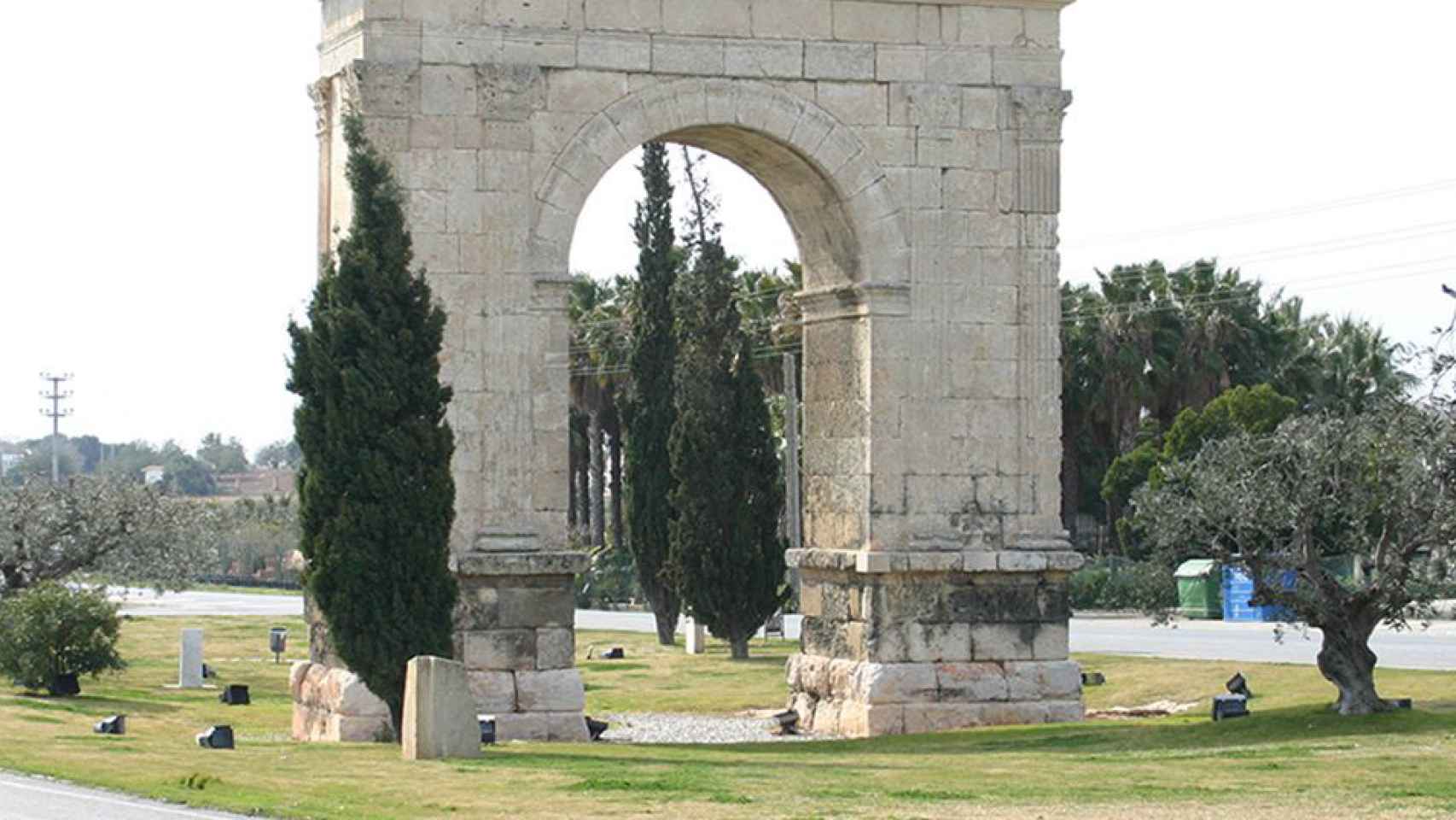 Arco del triunfo de Roda de Berà / CG