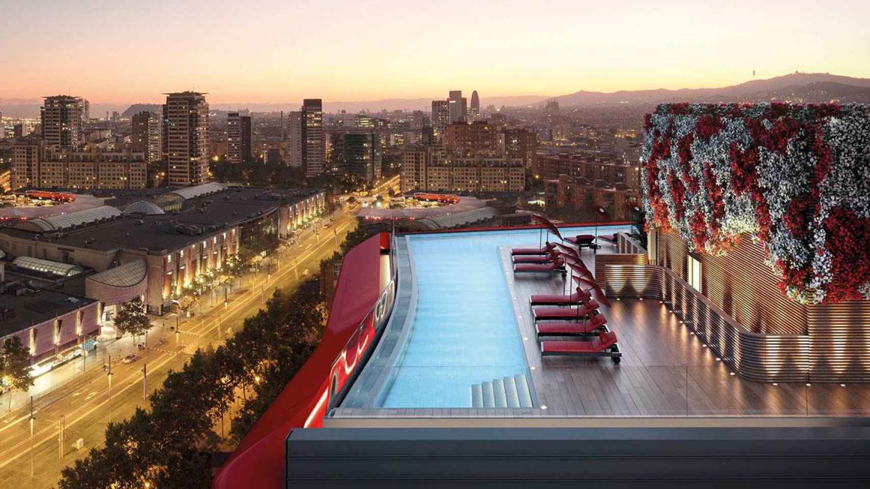 Piscina en la planta superior del bloque Antares Barcelona, que diseña la arquitecta Odile Decq / OD