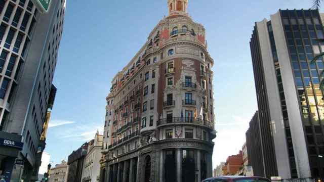 Antigua sede del Banco de Valencia, convertida hoy en sede de CaixaBank en la capital del Turia