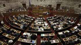 El Parlamento griego en su sesión plenaria de anoche
