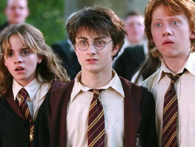 Harry Potter junto a sus amigos Ron y Hermione / WARNER BROS PICTURES