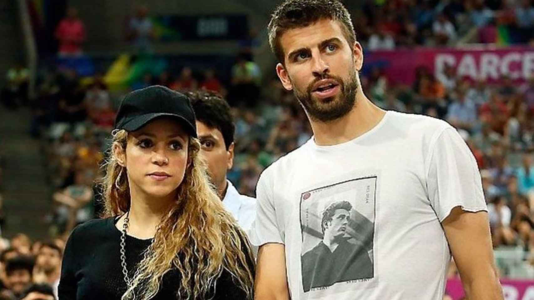 Shakira y Piqué en un partido de baloncesto / EFE