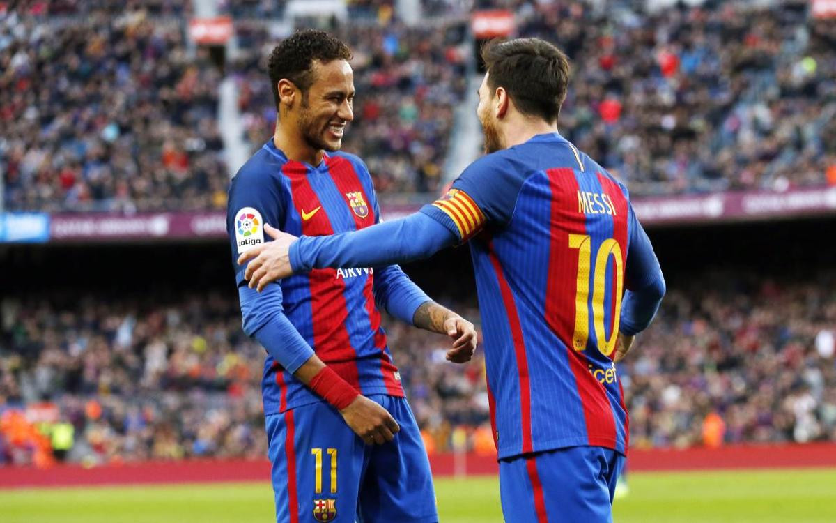 Leo Messi, junto a Neymar en su etapa en el Barça | EFE