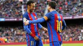 Leo Messi, junto a Neymar en su etapa en el Barça | EFE