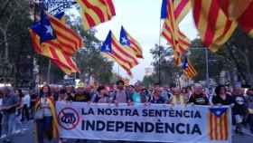 Simpatizantes independentistas durante una protesta por el encarcelamiento de los líderes del 1-O en Barcelona / ANC
