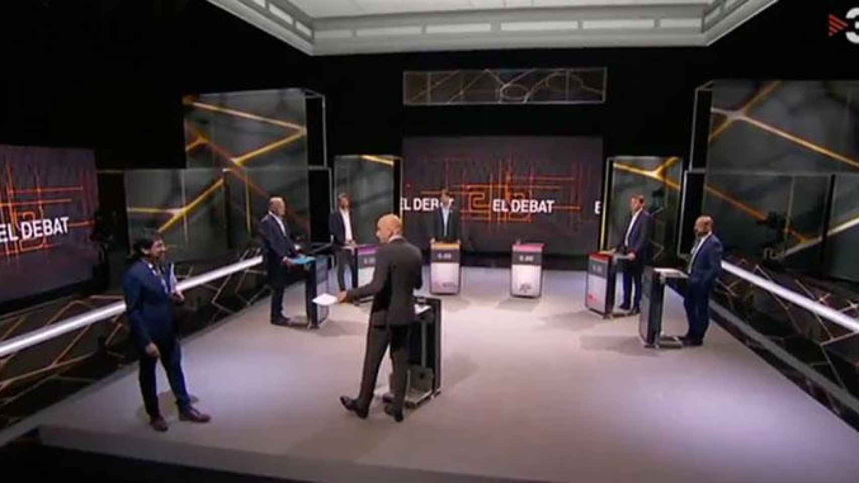 Aleix Sarri, representante de Puigdemont, abandona el debate de TV3 / TV3